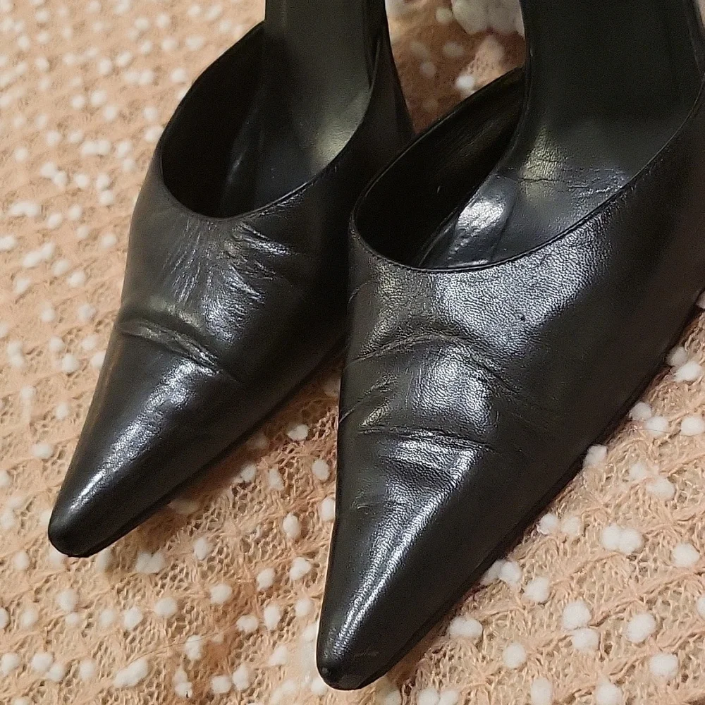 Colin Stuart heels - Picture 14 of 16